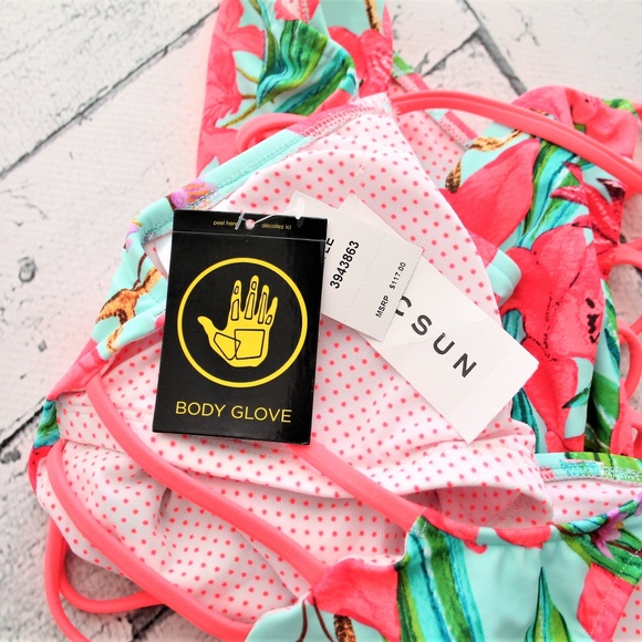 PacSun  Body Glove  Winona Nina One-Piece - Picture 6 of 6